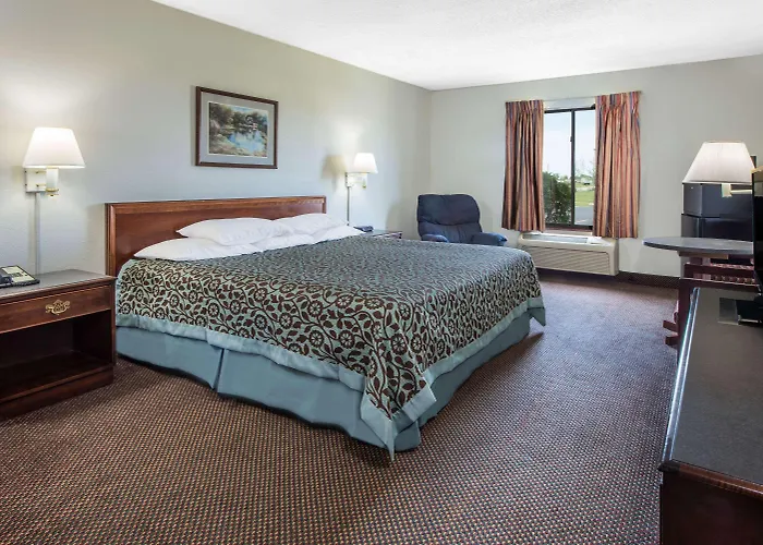 Days Inn By Wyndham Pontoon Beach